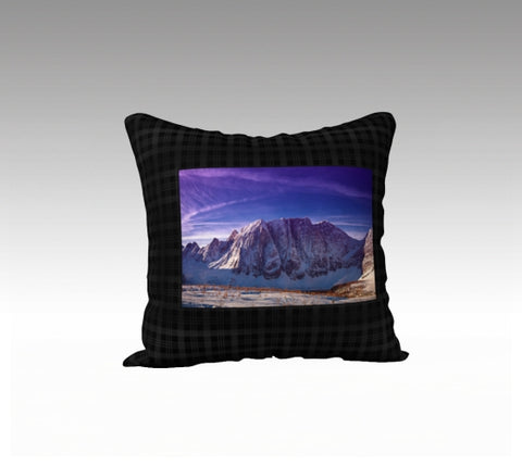 Rockwall Pillow Cover